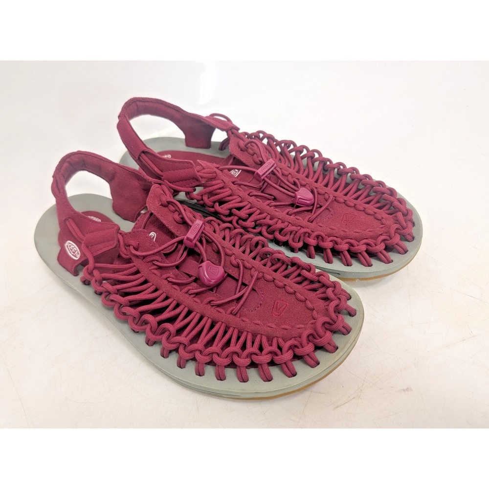 Keen Women Uneek Paracord Water Sandals: Size 9.5 Rhubarb Red